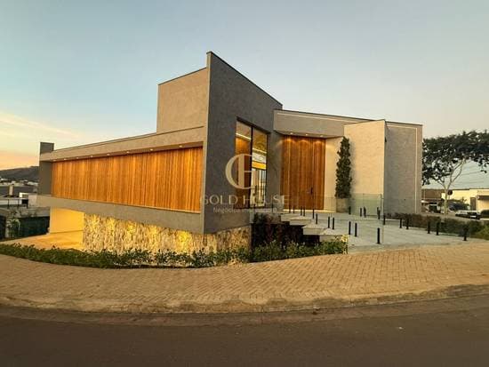 Casa de 299 m² Condomínio Gran Royalle Lagoa Santa - Lagoa Santa, à venda por R$ 3.000.000 foto 1
