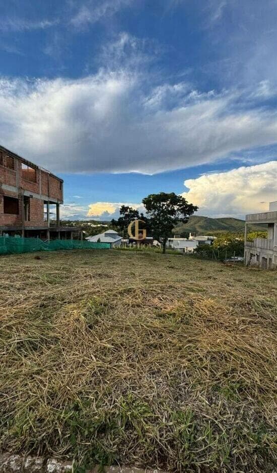 Lote em Lagoa Santa no condomínio Gran Royalle. foto 2