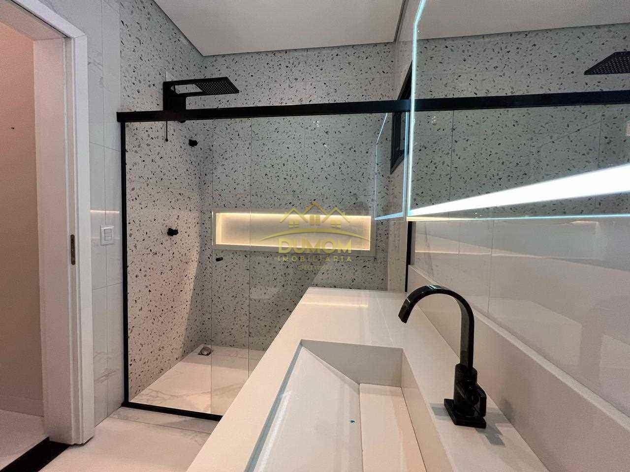 Casa para Venda por R$ 2.200.000, Condomínio Portal Das Águas em Tres Lagoas/MS foto 6
