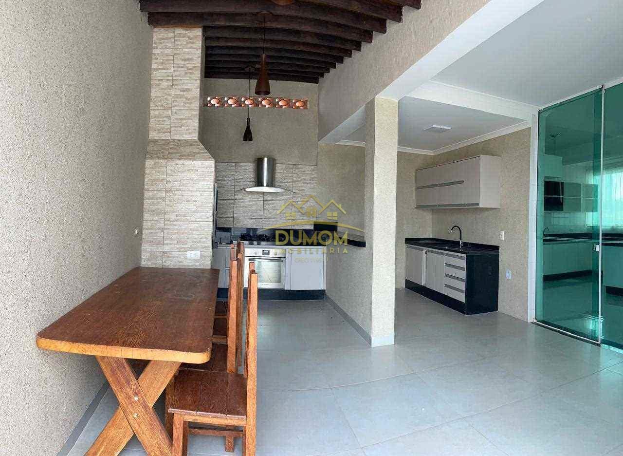 Casa para Venda por R$ 1.300.000, Condomínio Village Do Lago em Tres Lagoas/MS foto 2