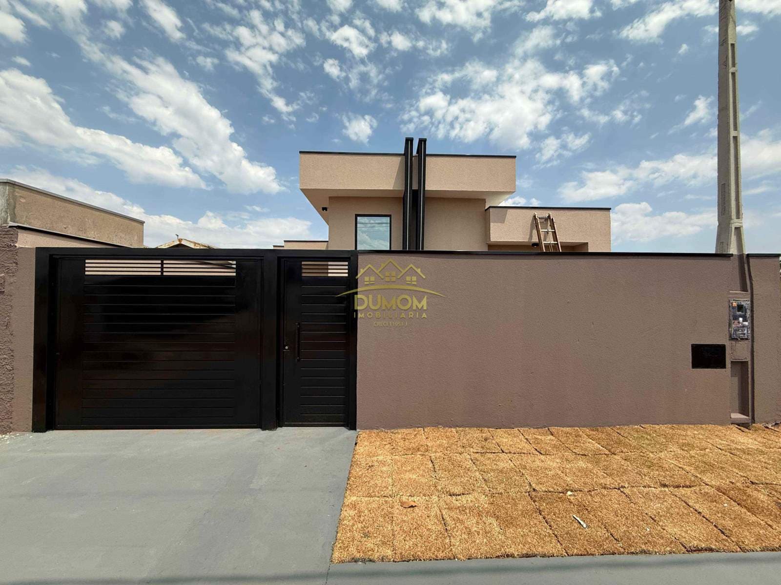 Casa para Venda por R$ 360.000, Santa Helena em Tres Lagoas/MS foto 2