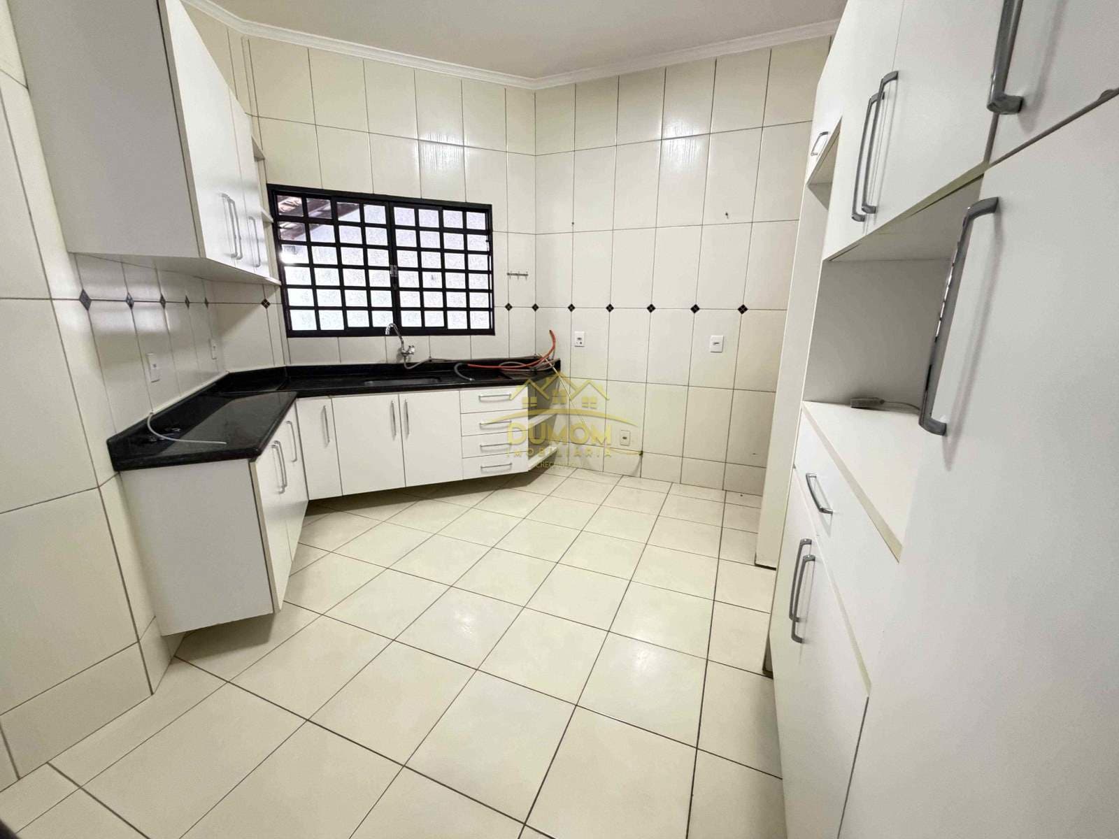 Casa para Venda por R$ 890.000, Ypê 1 em Tres Lagoas/MS foto 2