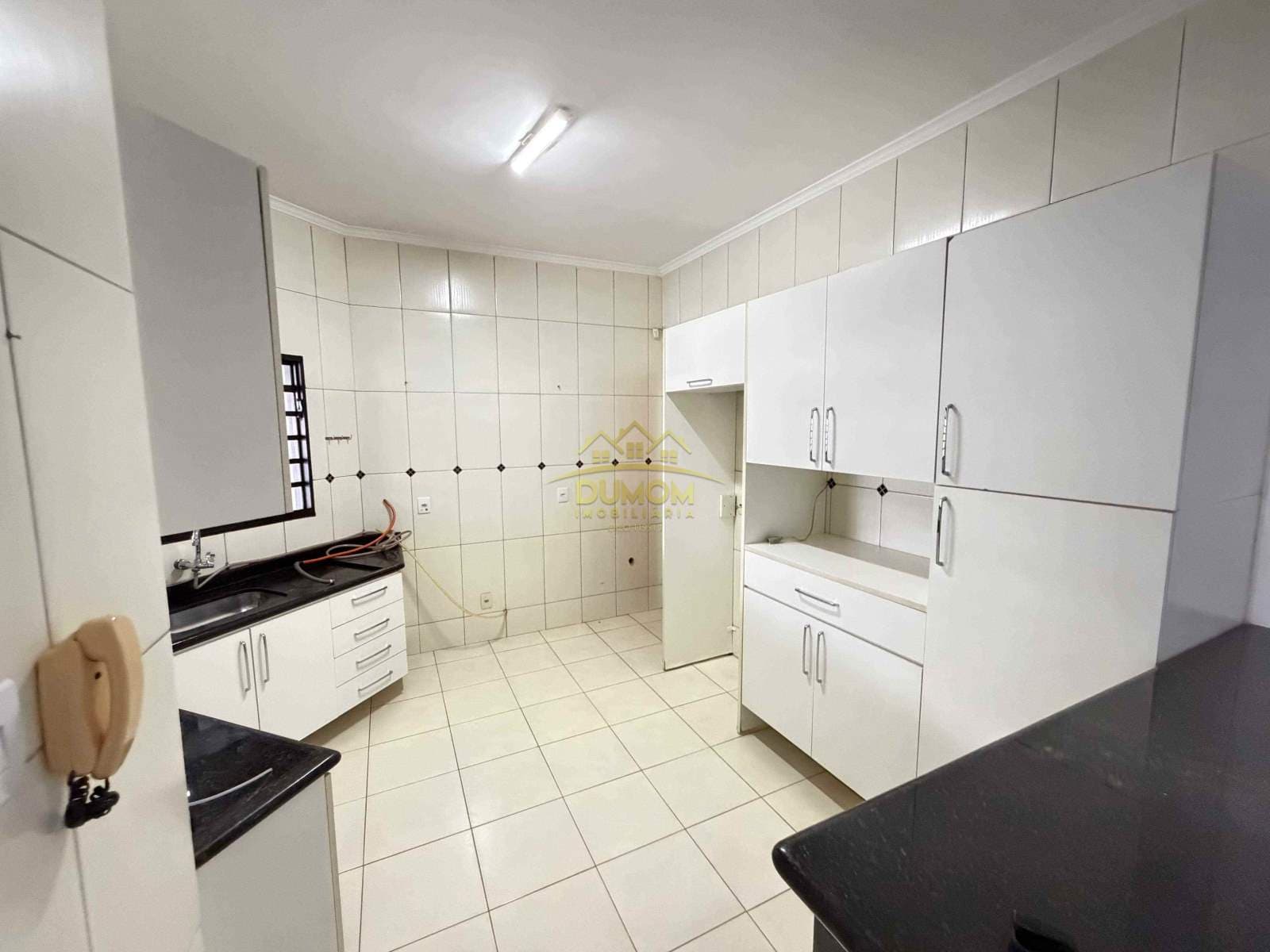 Casa para Venda por R$ 890.000, Ypê 1 em Tres Lagoas/MS foto 7