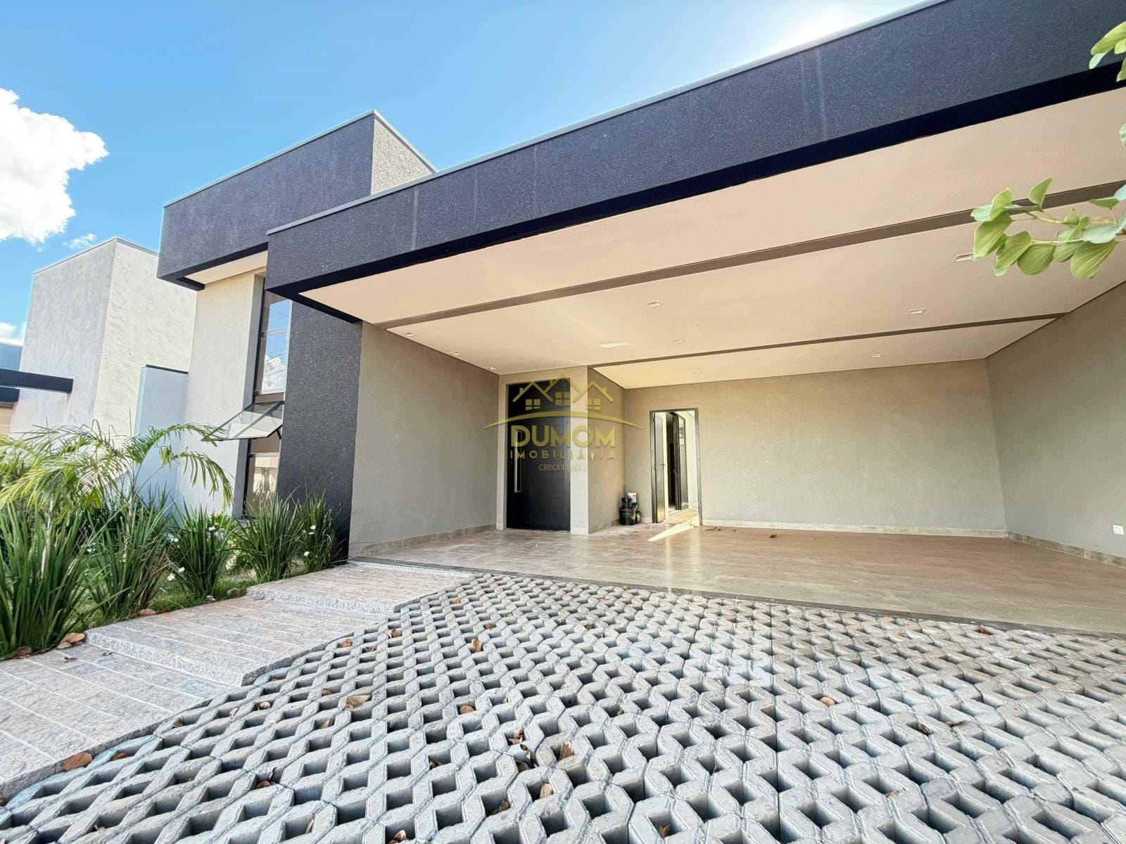 Casa para Venda por R$ 1.080.000, Costa Leste em Tres Lagoas/MS foto 1