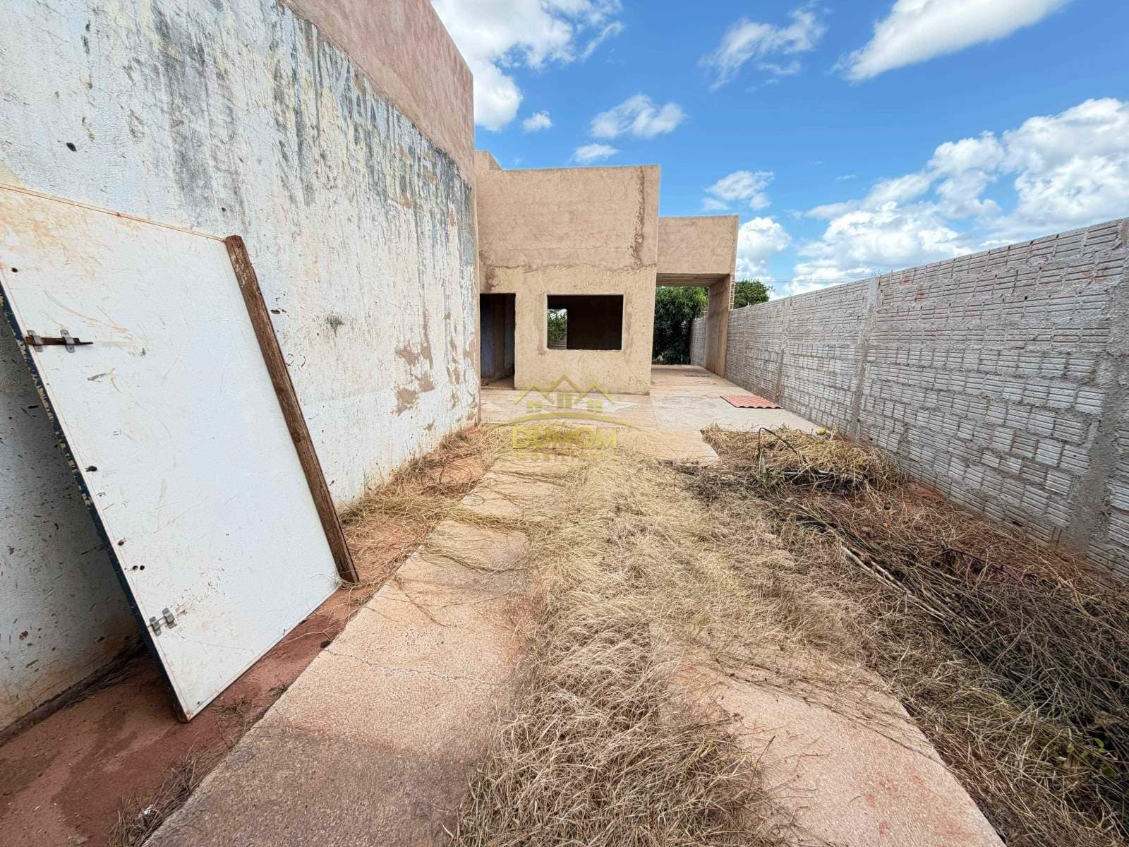 Casa Comercial para Venda por R$ 260.000, Residencial Montanini em Tres Lagoas/MS foto 2