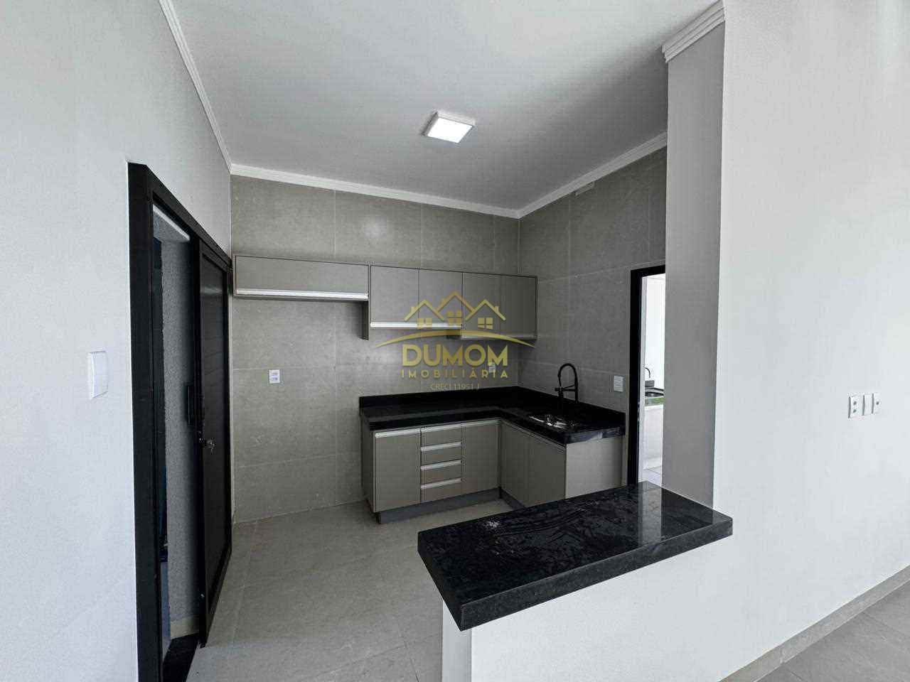 Casa para Venda por R$ 475.000, Ipe em Tres Lagoas/MS foto 4