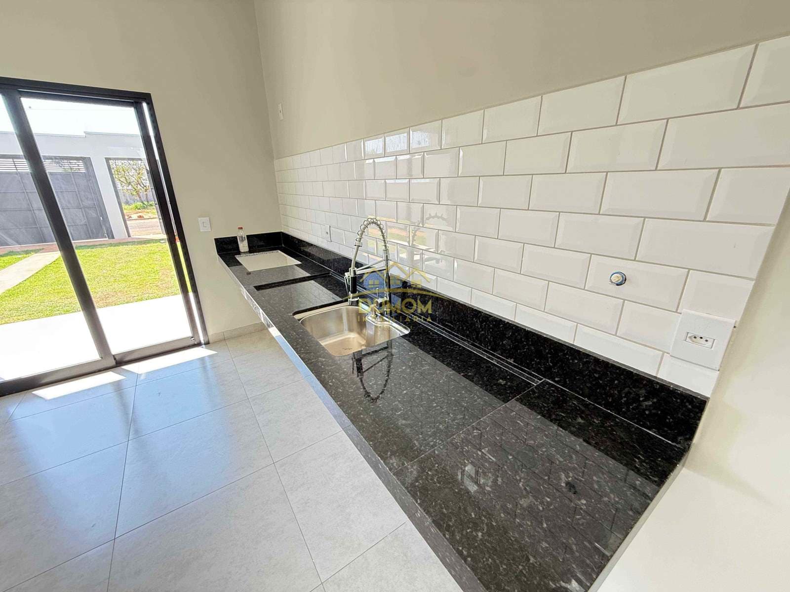 Casa para Venda por R$ 450.000, Bela Vista Da Lagoa em Tres Lagoas/MS foto 3