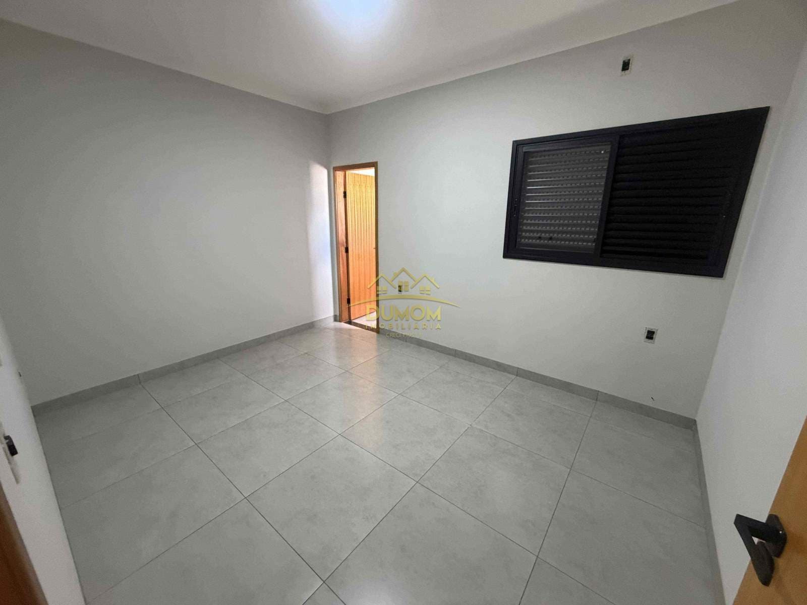 Casa para Venda por R$ 350.000, Bela Vista Da Lagoa em Tres Lagoas/MS foto 3