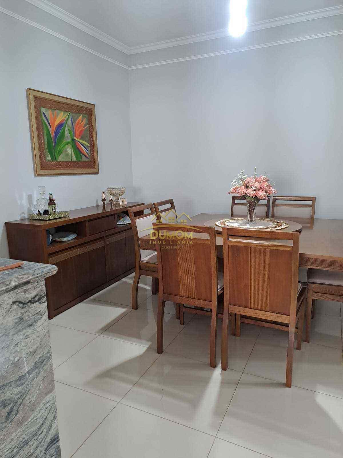 Casa para Venda por R$ 900.000, Centro em Tres Lagoas/MS foto 7