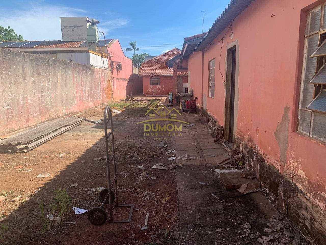 Casa para Venda por R$ 700.000, Centro em Tres Lagoas/MS foto 2