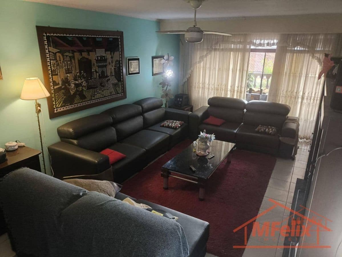 Sobrado com 3 quartos à Venda, Jardim Vila Galvão - Guarulhos foto 1