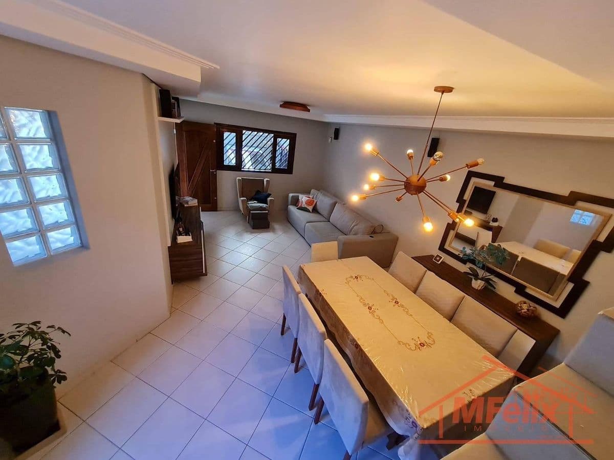 Sobrado com 3 quartos à Venda, Jardim Vila Galvão - Guarulhos foto 1