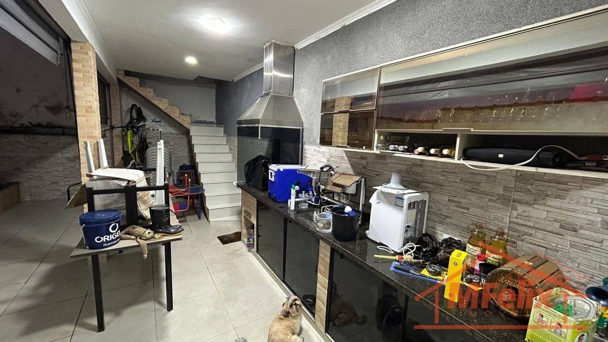 Sobrado com 4 quartos à Venda, Parque Uirapuru - Guarulhos foto 1