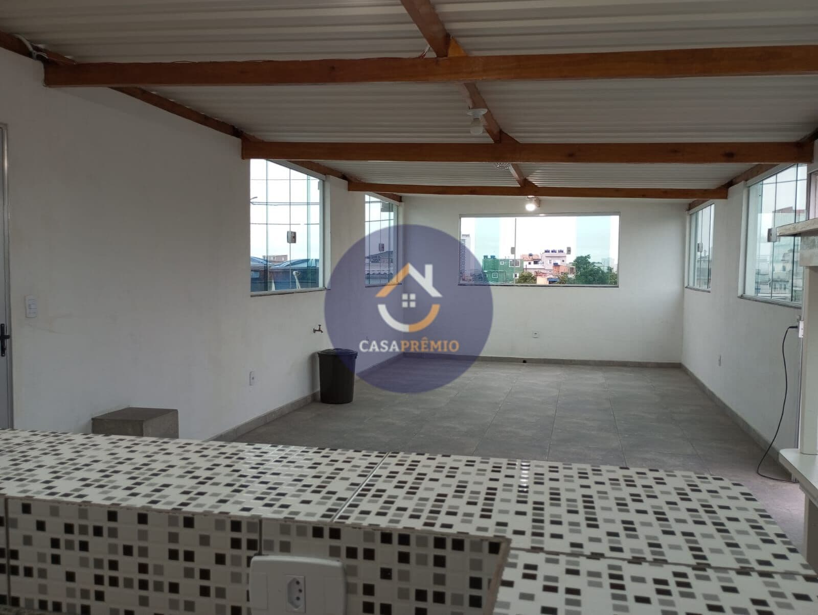 Sala comercial - Parque Císper foto 3