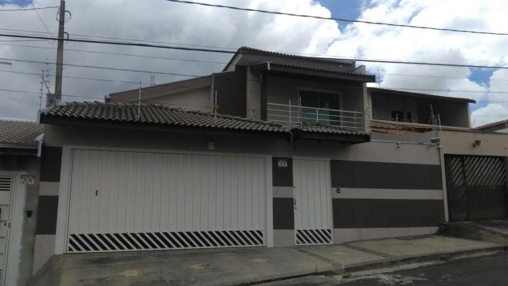 Casa à venda Jardim Celani, Salto/SP. foto 1