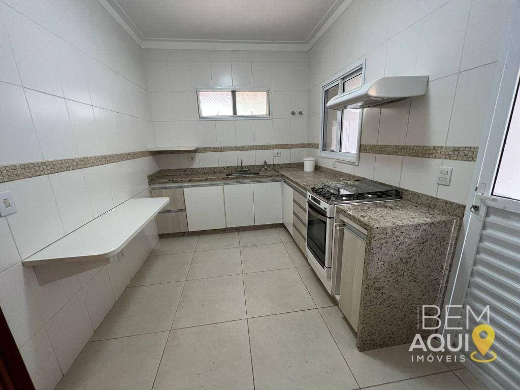 Casa à venda ou aluguel no Condomínio Aldeia de Espanha Itu/SP foto 3
