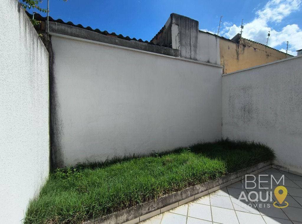 Casa térrea à venda no Bairro São Luís foto 8