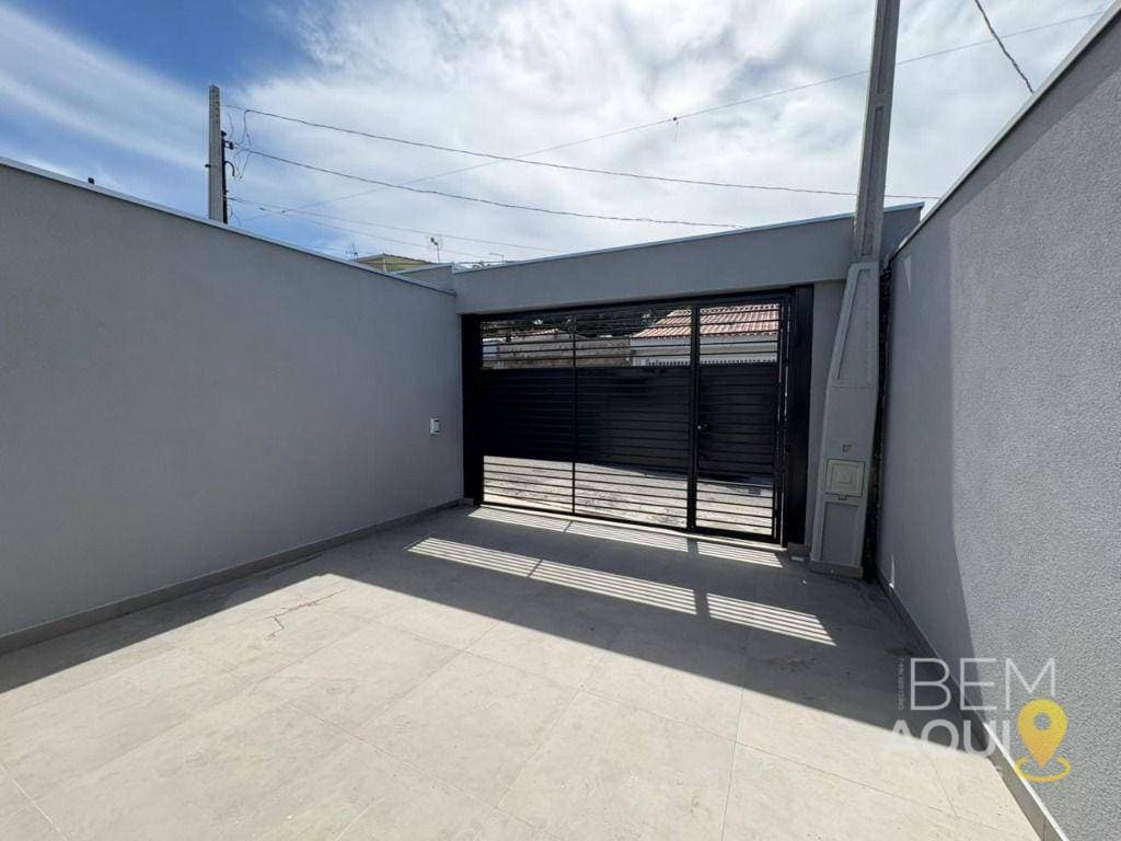 Casa térrea à venda no Jardim São João | Salto/SP foto 2
