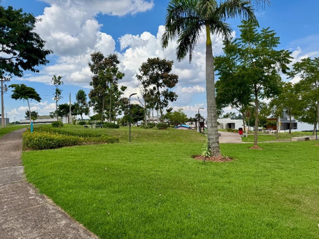 Terreno à venda no Condomínio Reserva Central Parque - Salto/SP foto 4
