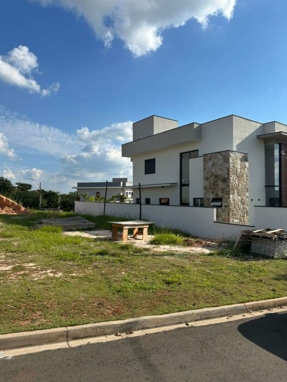 Terreno à venda no Condomínio Portal dos Bandeirantes - Salto/SP foto 2