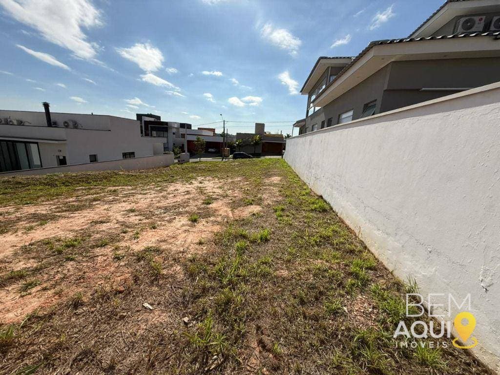 Terreno à venda no Condomínio Portal dos Bandeirantes - Salto/SP foto 3