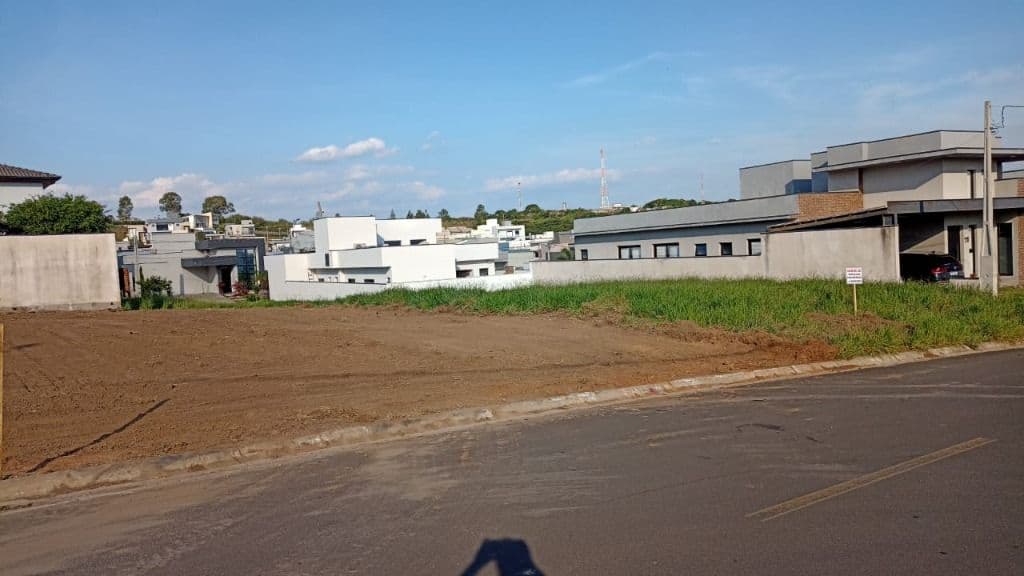Terreno à venda no Condomínio Lagos D'Icaraí - Salto/SP foto 2